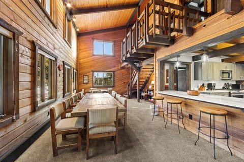 House (5 Bedrooms) | Property amenity