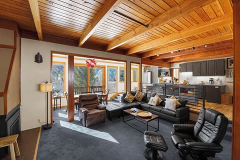 Villa (3 Bedrooms) | Front of property