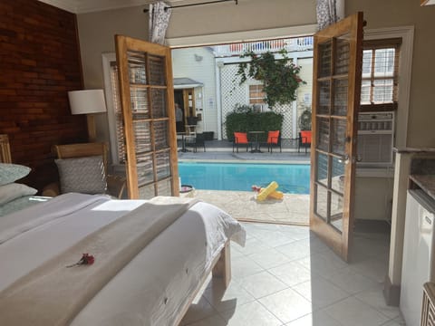 In-room safe, individually decorated, desk, iron/ironing board