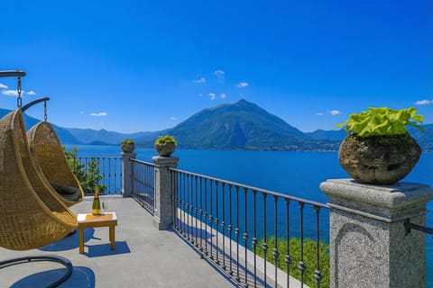 Family Villa, 3 Bedrooms, Balcony, Lakeside (Villa Lucia Varenna) | Terrace/patio