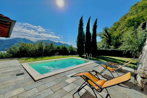 Private pool