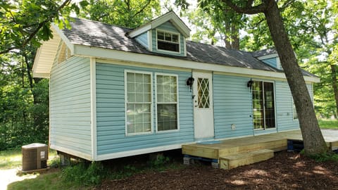 Blue Belle Tiny House Exterior
