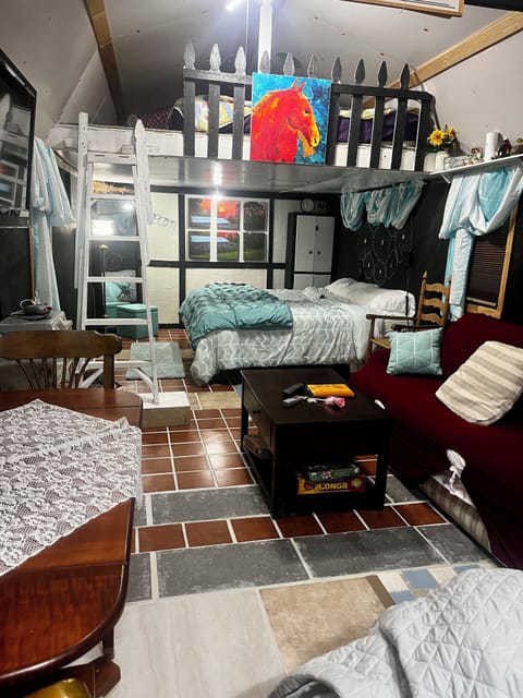 King size dual control on floor level