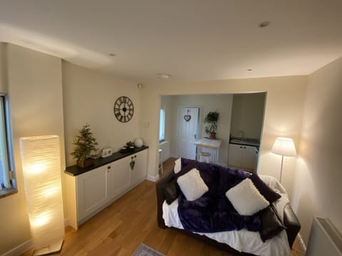 Cottage | Living area