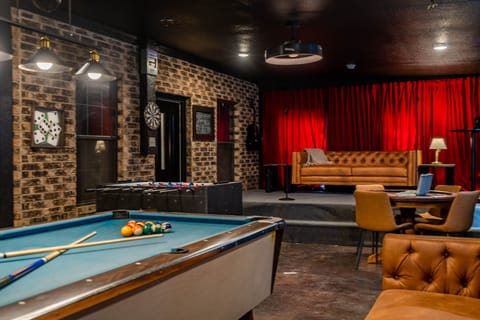 Game room