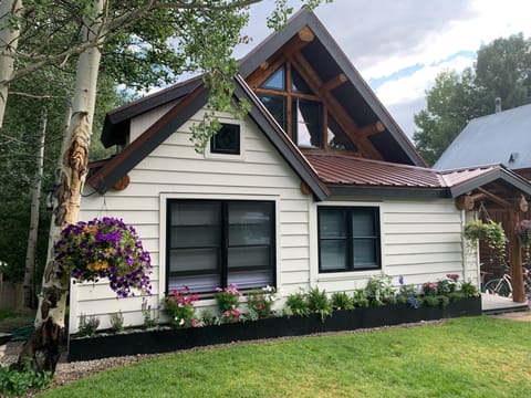 Exterior with flowers