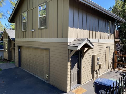 Welcome to the Hillside Loft!
