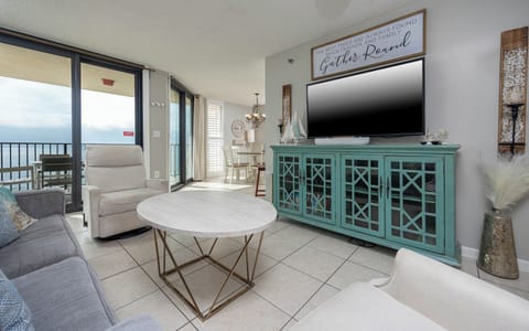 Phoenix East 2 2092, Orange Beach, Alabama, beach front, 1 bedroom condominium on the 9th floor