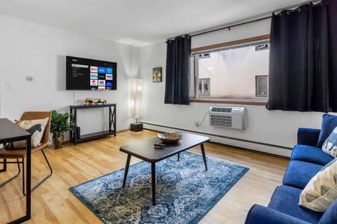 55in 4k Roku Smart TV. You can login to your own favorite channels.