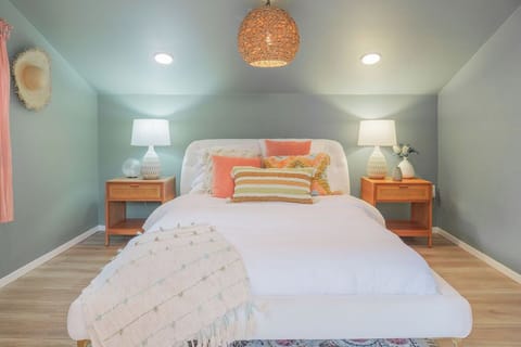 Bedroom with queen sized purple brand mattress