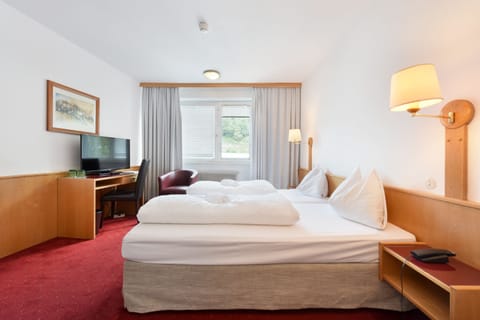 Comfort Double Room | In-room safe, individually decorated, individually furnished, desk