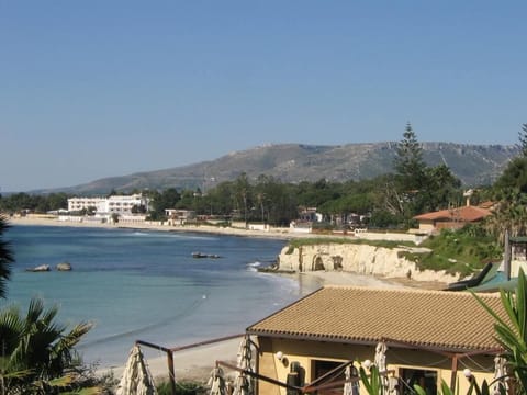 Villa, 2 Bedrooms, Smoking, Garden View | Beach | Beach nearby