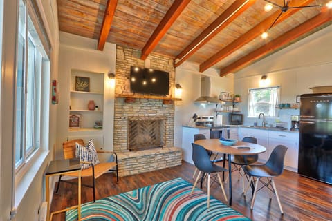 Open concept floor plan with modern amenities.