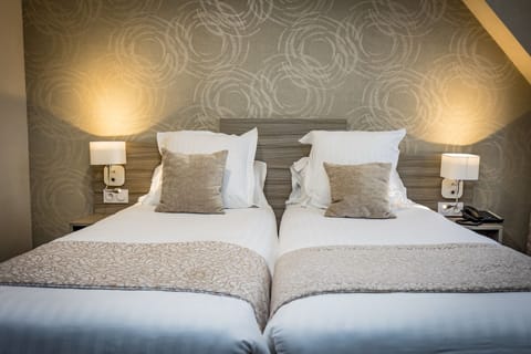 Standard Twin Room | Soundproofing, free cribs/infant beds, free WiFi, bed sheets