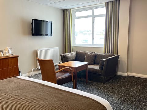 Economy Double Room | Desk, free WiFi, bed sheets