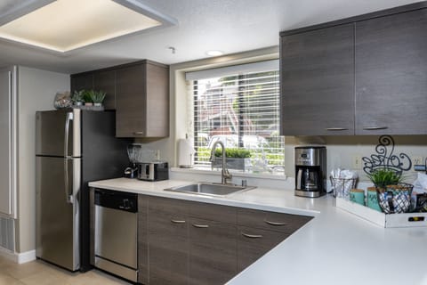 Kitchen food prep area