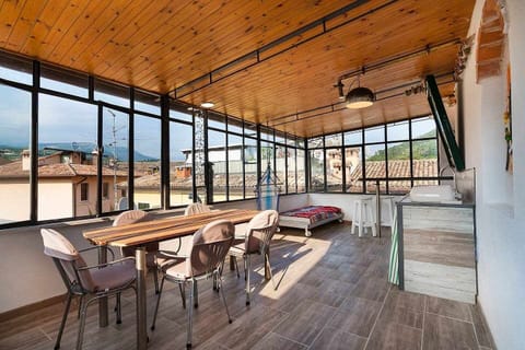 Communal lounge/ TV room,City view