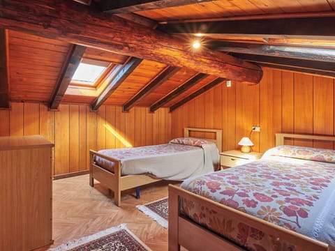 Furniture, Property, Light, Comfort, Building, Wood, Cabinetry, Floor, Bed Frame, Hardwood