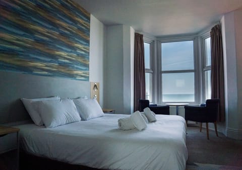 Superior Double Room | Individually decorated, individually furnished, bed sheets