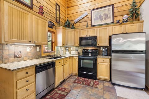 Full Kitchen