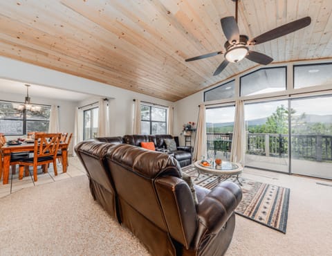Studio (4 Bedrooms) | Front of property