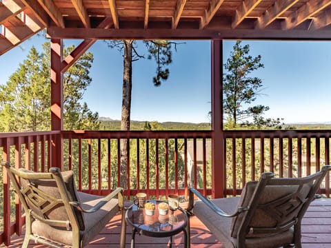 Studio (4 Bedrooms) | Front of property
