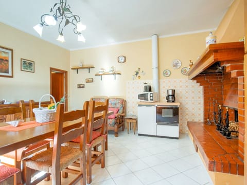 House | Private kitchen | Stovetop