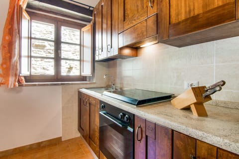 House | Private kitchen | Highchair