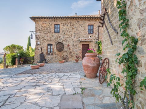 Villa | Exterior