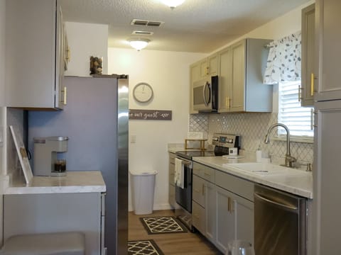 BRAND NEW GALLEY KITCHEN, FRESH AND CLEAN!