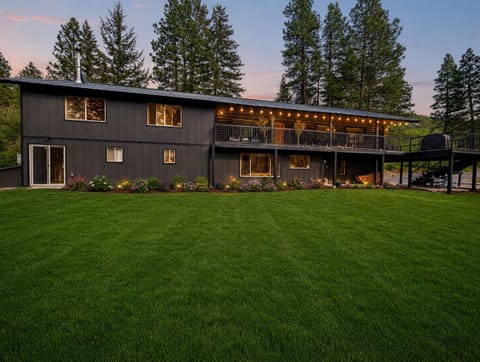 Lots of space for yard games