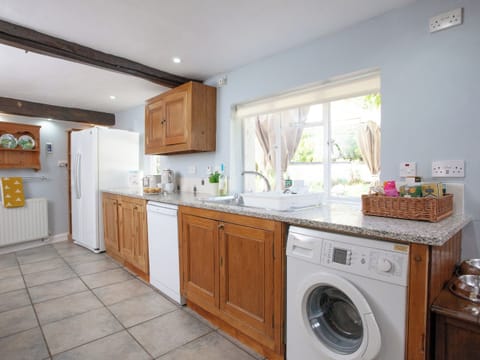 Kitchen | Little Millhayes, Upexe, near Exeter