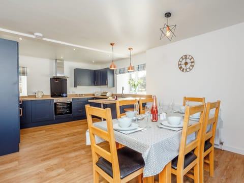 Kitchen/diner | Knocknahighle, Cromdale, near Aviemore