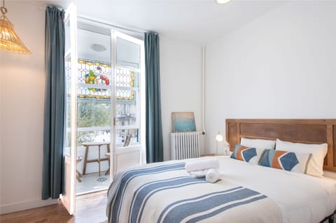 Double Room, Shared Bathroom (4) | Individually decorated, free WiFi, bed sheets