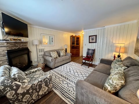 Elevation Vacation Rentals - Treetop 14