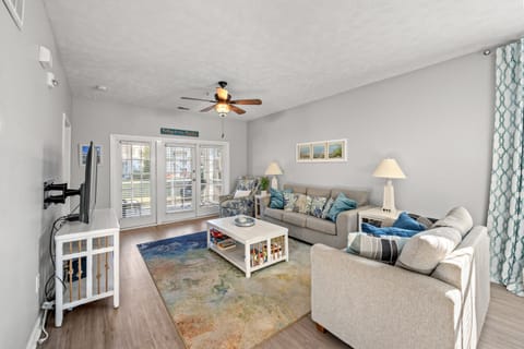 Newly renovated first floor corner condo located in Ocean Keyes.