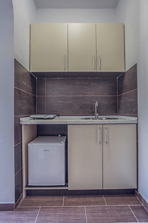 Fridge, electric kettle