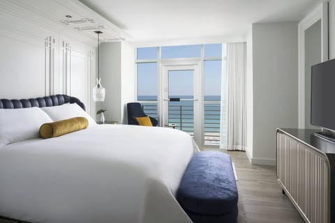 Room, 1 King Bed, Ocean View | 1 bedroom, Egyptian cotton sheets, premium bedding, down comforters