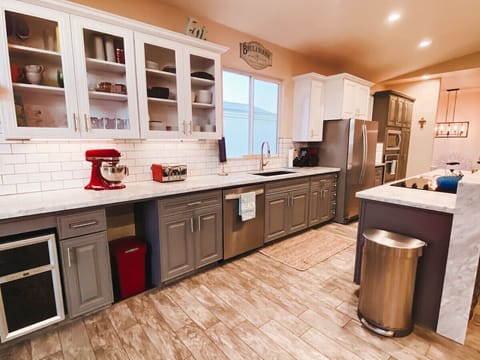 Fully stocked kitchen.