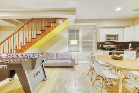 Spacious living room