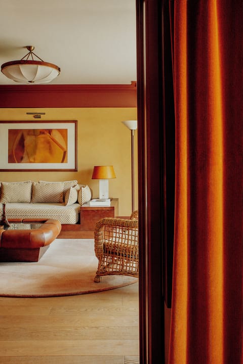 Suite Terrace | Living area | Flat-screen TV