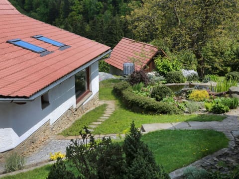Roof, Property, House, Cottage, Real Estate, Home, Building, Yard, Residential Area, Landscape