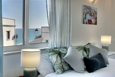 Double bed room