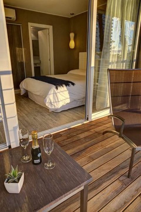 Double Room, Balcony | Minibar, in-room safe, blackout drapes, free cribs/infant beds