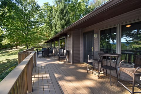 Spacious Deck with Seating