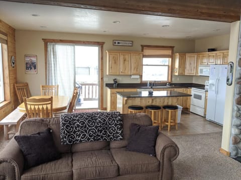 Large Gathering Area