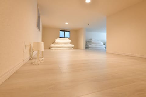 Apartment, Non Smoking | 3 bedrooms, WiFi (free)