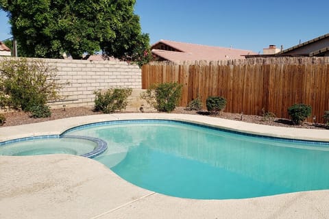 Your very own private pool and spa!