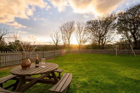 Hill Top 2 Shared Garden
