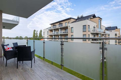 Balcony of Pięć Mórz Lotnicza 1I/20 apartment with outside view